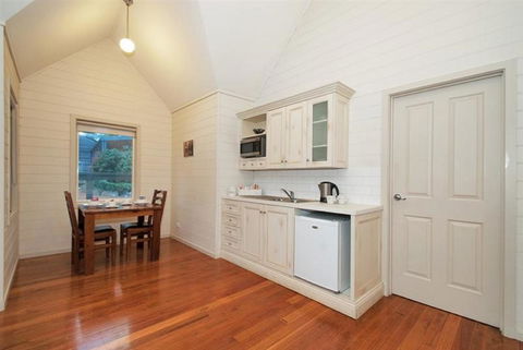 Two Truffles Cottages - Accommodation Daintree 14