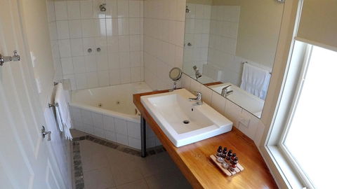 Two Truffles Cottages - Accommodation Daintree 15