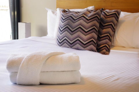 Accent Accommodation@Docklands - Accommodation Daintree 5