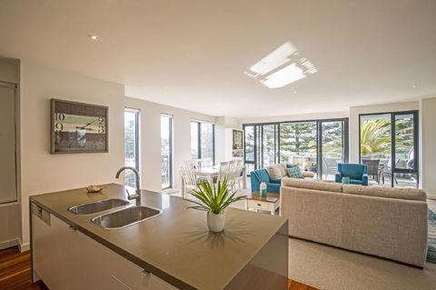 C-Scape Esplanade Cowes - Accommodation Daintree 8