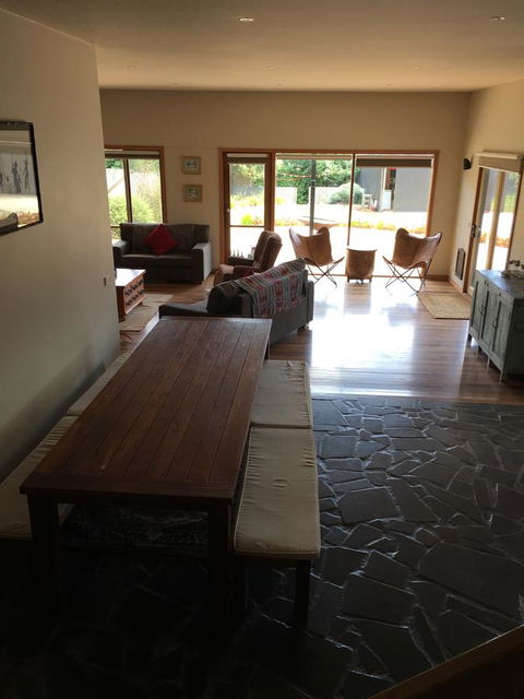Apostle Hideaway - Central Port Campbell - Accommodation Daintree 3