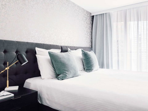 Quay West Suites Melbourne - Accommodation Daintree 35