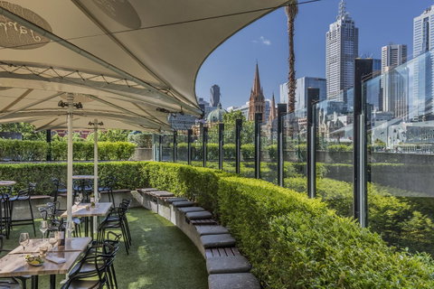 Quay West Suites Melbourne - Accommodation Daintree 5