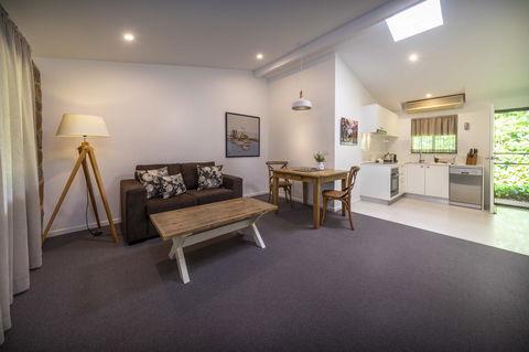 Bright Mystic Valley - Accommodation Daintree 6