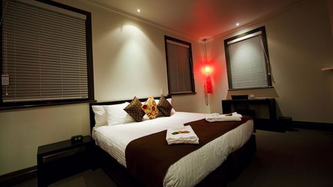 The Burwood Inn - Accommodation Daintree 1