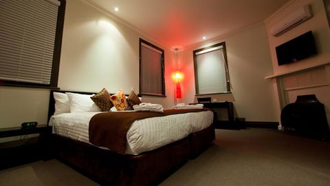 The Burwood Inn - Accommodation Daintree 3