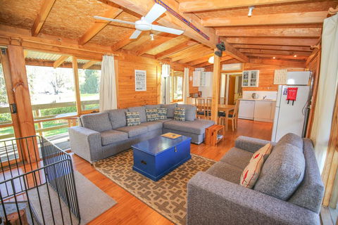 The Cabin - Accommodation Daintree 0