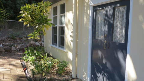 The Captain's Manor On Cook Unit 8 - Accommodation Daintree 1