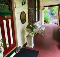 The Chalet Guesthouse And Studio - Accommodation Daintree