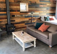The Cottage - 58 Acre Farm Stay at Hanging Rock - Accommodation Daintree