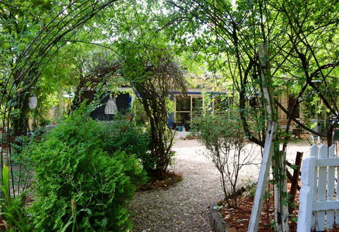 The George Boutique Hotel - Accommodation Daintree 1