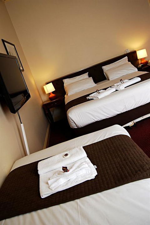 The Glenferrie Hotel Hawthorn - Accommodation Daintree 3