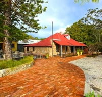 The Inn Mahogany Creek - Accommodation Daintree
