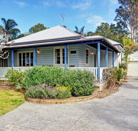 The Lakes Cottage - Accommodation Daintree