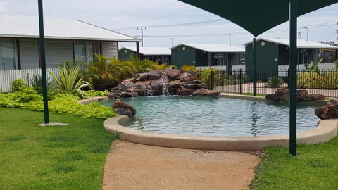 The Leprechaun Resort - Accommodation Daintree 3