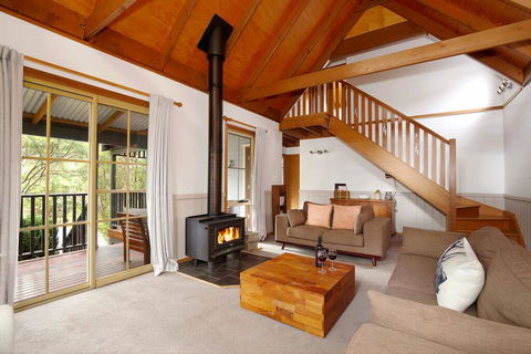 The Lodge - Accommodation Daintree 1