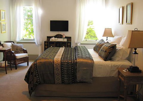 The Old Nunnery B & B Moss Vale - Accommodation Daintree 2
