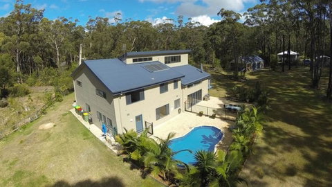 THE PALM FARM - PET FRIENDLY - WEEKLY ONLY - Accommodation Daintree 0