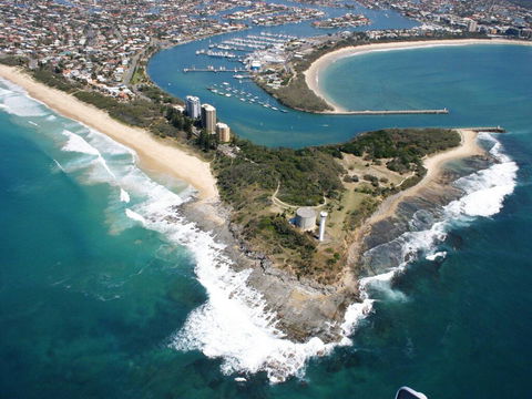 The Penthouse @ Point Cartwright - INSTANT HOTEL WINNER 2019 - Accommodation Daintree 2