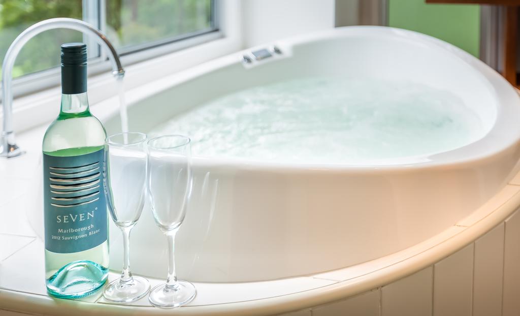 Eagle Heights QLD Accommodation Daintree