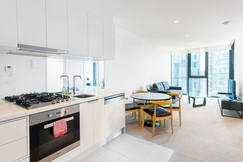 The Platinum Apartment In Melbourne - Accommodation Daintree 0
