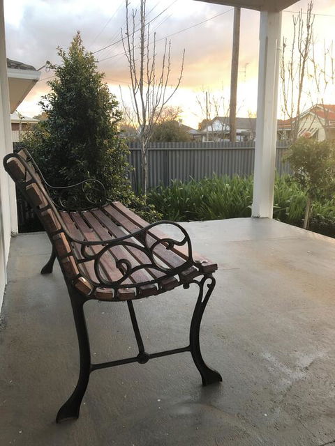 The Rested Guest 3 Bedroom Cottage West Wyalong - Accommodation Daintree 2