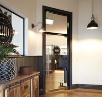 The Royal Hotel Drouin - Accommodation Daintree