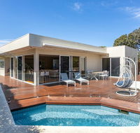 The Sanctuary Stunning. Hot tub spa  Linen - Accommodation Daintree