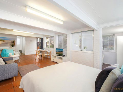 The Secret Garden - 7a Cadell St - Accommodation Daintree 3