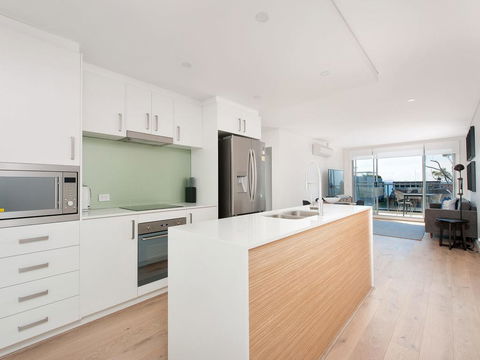The Shoal Apartments, Unit 304/4-8 Bullecourt Street - Accommodation Daintree 1