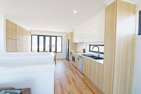 The Shore Break 6 Apartment - Accommodation Daintree 2
