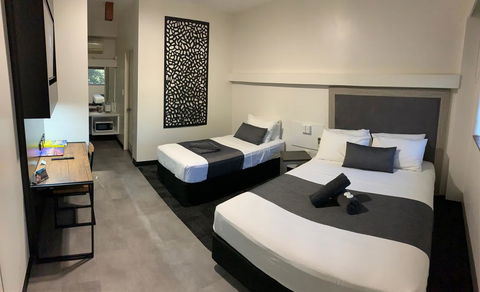 The Stuart Hotel-Motel - Accommodation Daintree 3