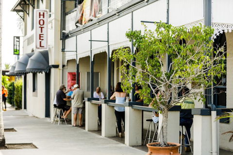 The Waterloo Bay Hotel - Accommodation Daintree 1