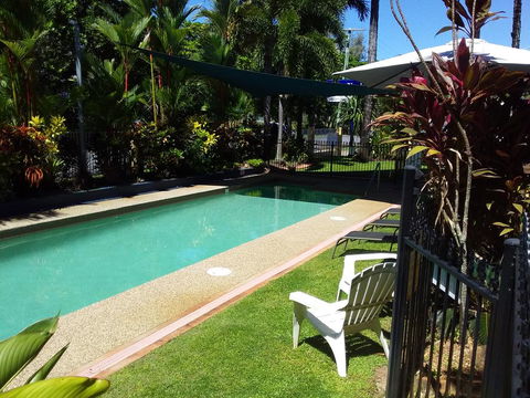 The York Beachfront Holiday Apartments - Accommodation Daintree 1
