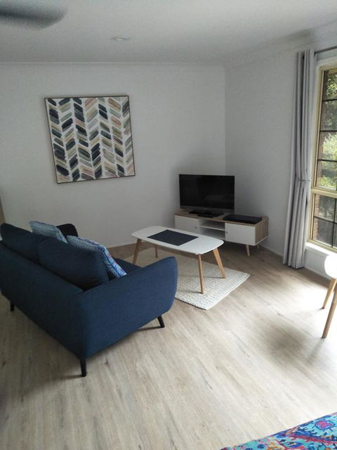 Theme Park Stay - Accommodation Daintree 3