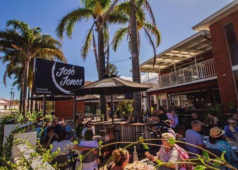 Thirroul Beach Motel - Accommodation Daintree 1