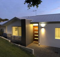Three Bedroom Two Bathroom Family Home - Accommodation Daintree