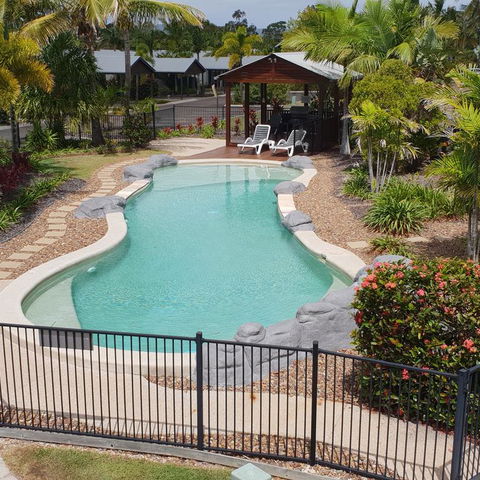 Tin Can Bay Marina Villas - Accommodation Daintree 2