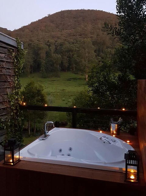 Toorongo River Chalets - Accommodation Daintree 3