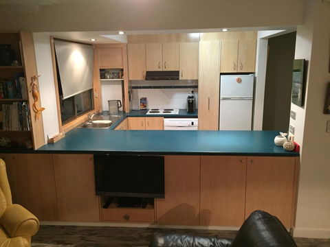 Toowoon Bay Beachfront Apartment - Accommodation Daintree 1
