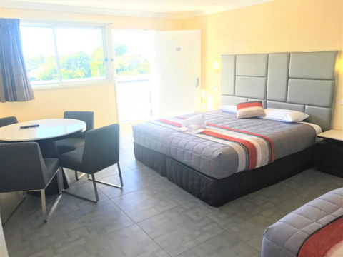 Toukley Motor Inn - Accommodation Daintree 1