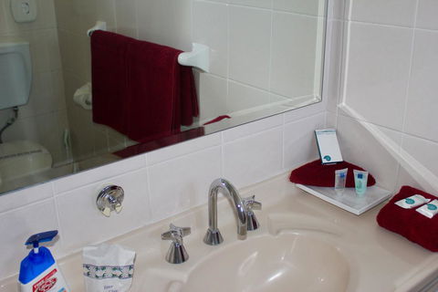 Town And Country Motor Inn - Accommodation Daintree 2