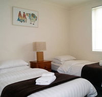 TownhouseMoonee Ponds 4KM to CBD - Accommodation Daintree
