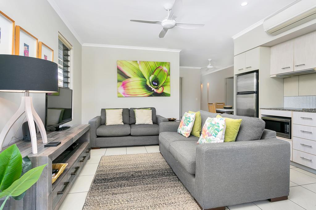 Trinity Beach QLD Accommodation Daintree