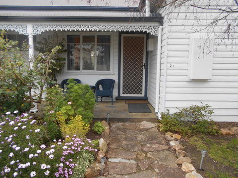 Travellers Rest B&B - Accommodation Daintree 3