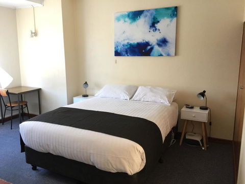 TRC Hotel - Accommodation Daintree 2