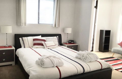 Tullamore - Close To Hobart Airport And Beaches - Accommodation Daintree 0