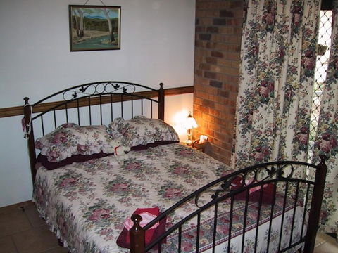 Twilight Grove Farm - Accommodation Daintree 0