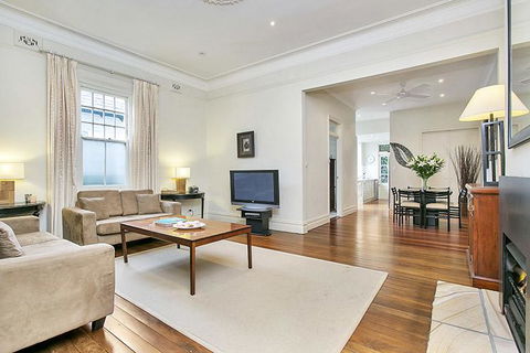 Two Bedroom Apartment Edwin Street - Accommodation Daintree 0