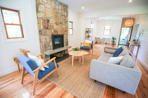 Two Oaks - Accommodation Daintree 0